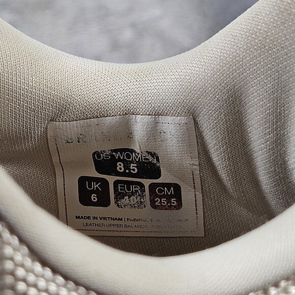 Brandblack Womens 8.5 Leather Trail Shoes Vibram Sole White - Picture 7 of 10